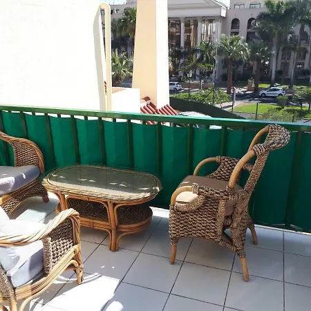 Apartament Con Picina Buena * 阿德耶