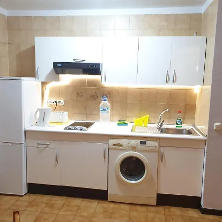 Apartament Con Picina Buena 公寓 *