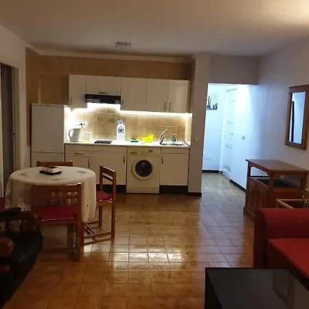 Apartament Con Picina Buena *
