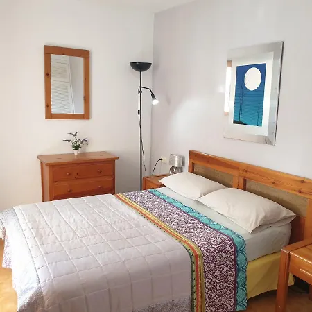 Apartament Con Picina Buena *